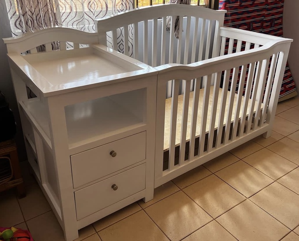 Baby cot 4
