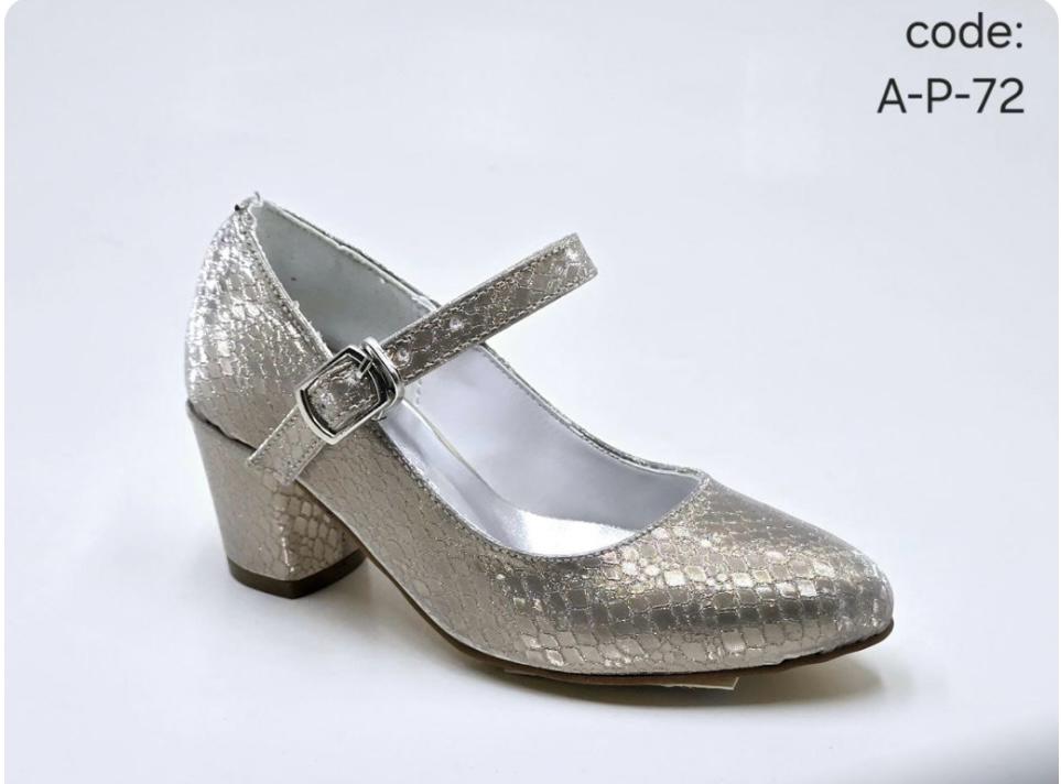 Fancy champagne gold shoe