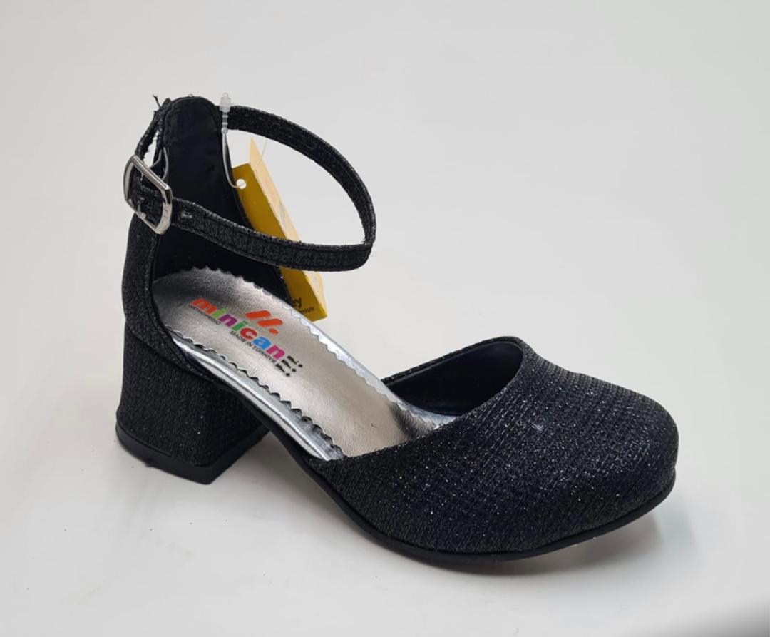 Statement little girl’s shoe